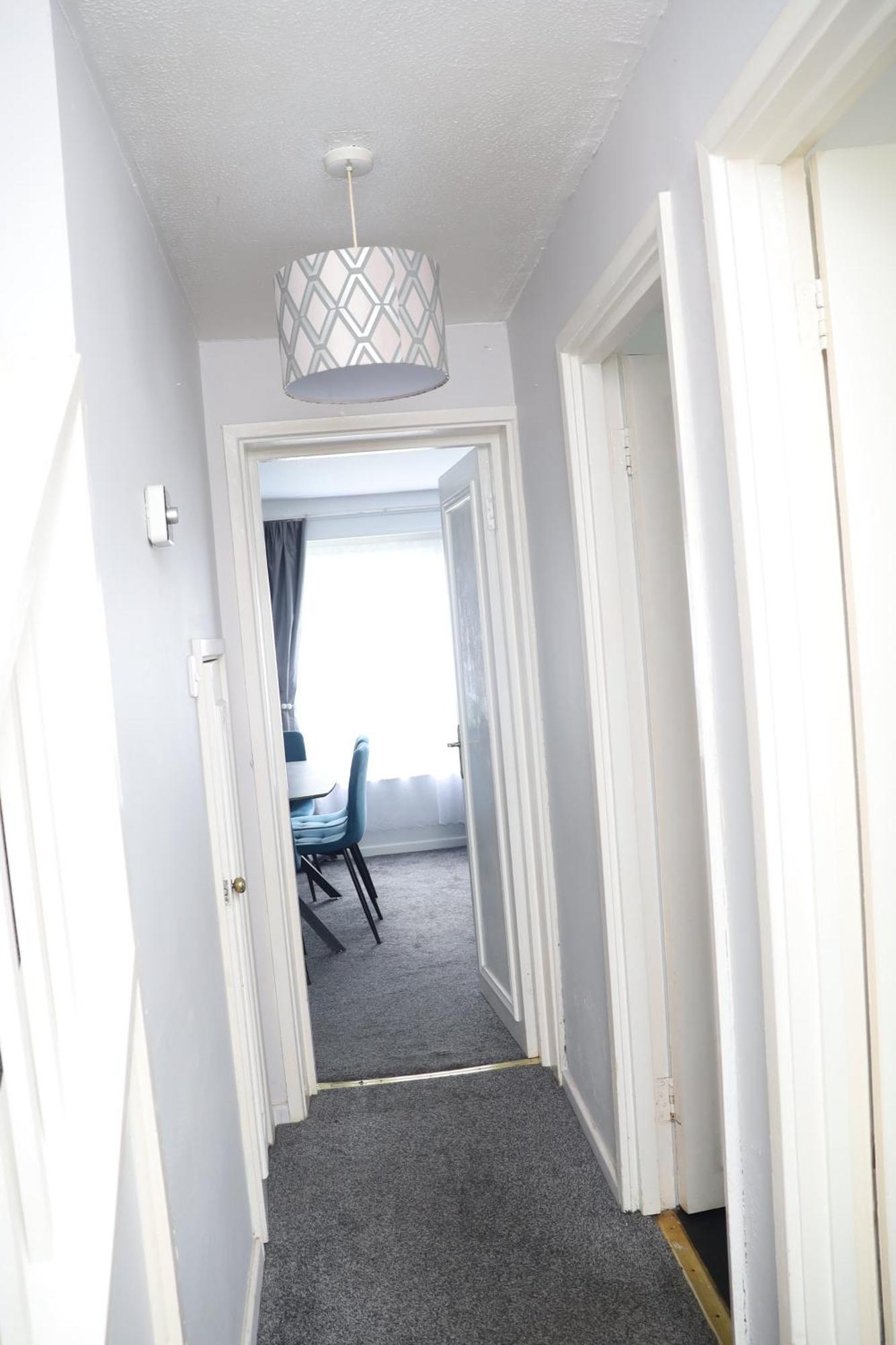 Superb 3 Bedroom Flat In Stafford Luaran gambar